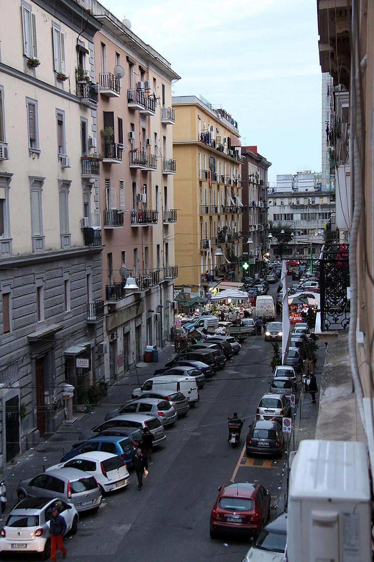 Cinquestelle Napoli Exterior foto